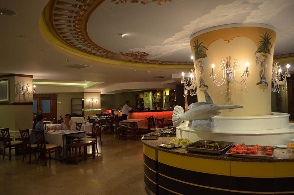 Lamos Resort Hotel & Convention Center Kumkuyu Buitenkant foto