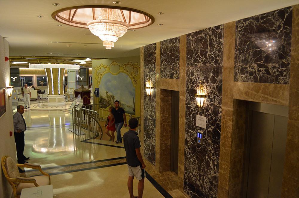Lamos Resort Hotel & Convention Center Kumkuyu Buitenkant foto