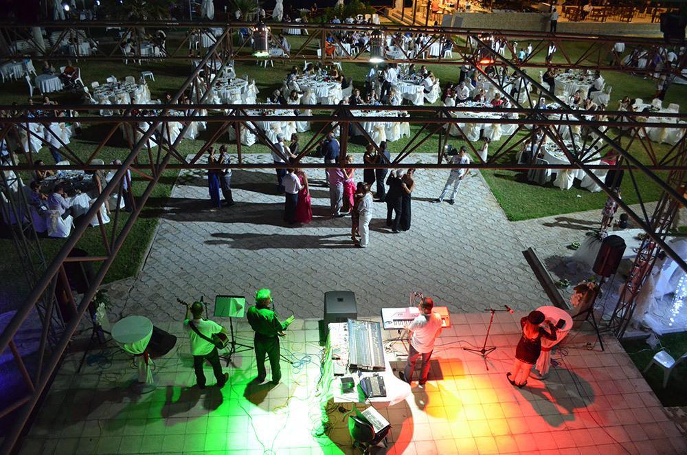 Lamos Resort Hotel & Convention Center Kumkuyu Buitenkant foto