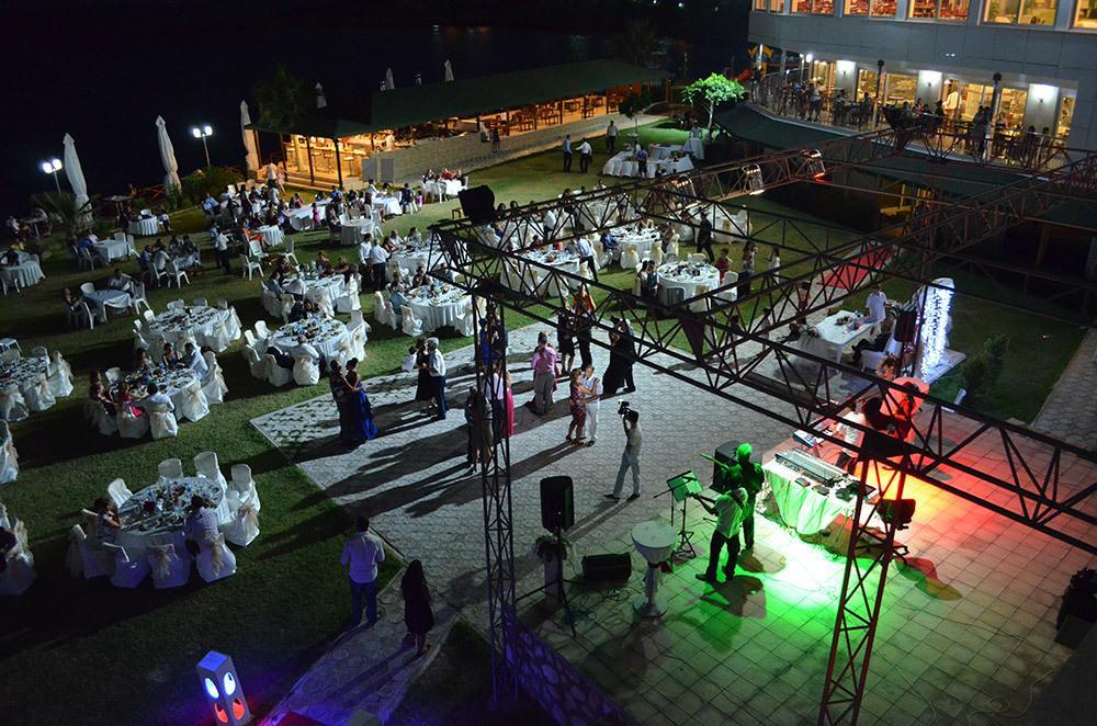 Lamos Resort Hotel & Convention Center Kumkuyu Buitenkant foto
