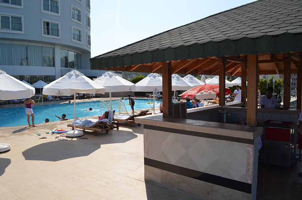 Lamos Resort Hotel & Convention Center Kumkuyu Buitenkant foto