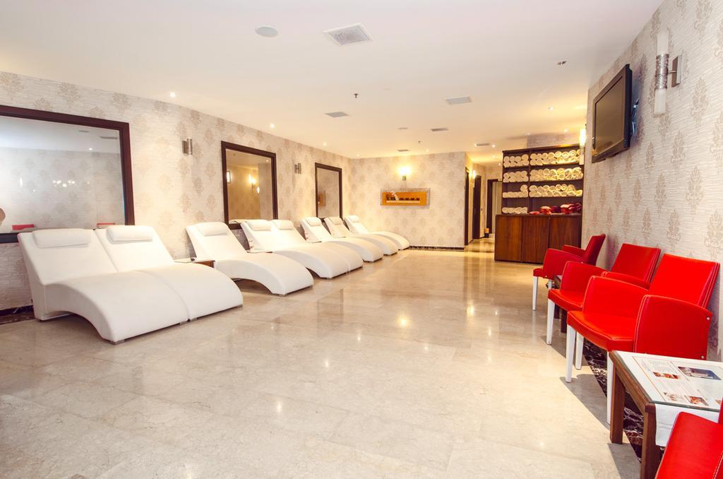 Lamos Resort Hotel & Convention Center Kumkuyu Buitenkant foto